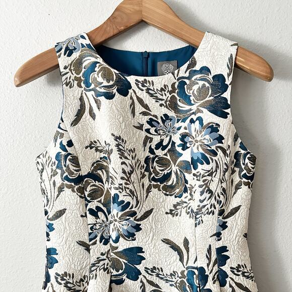 Vince Camuto Fit n Flare Sleeveless Jacquard Semi-formal Dress women’s size 10 - Picture 2 of 12